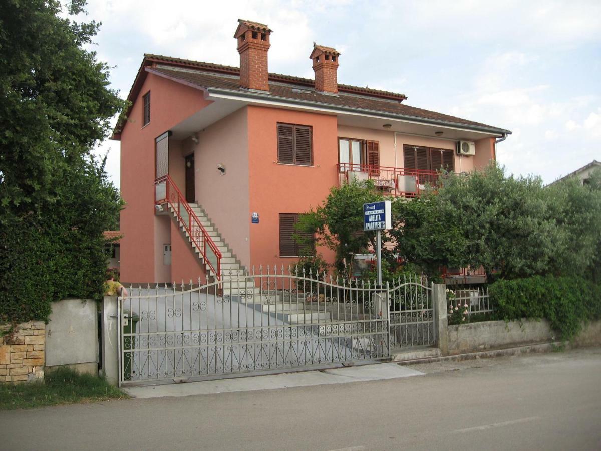 Apartments Adelita Poreč Exteriör bild